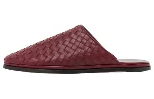 Bottega Veneta Intrecciato Closed Toe Slippers Women's Burgundy