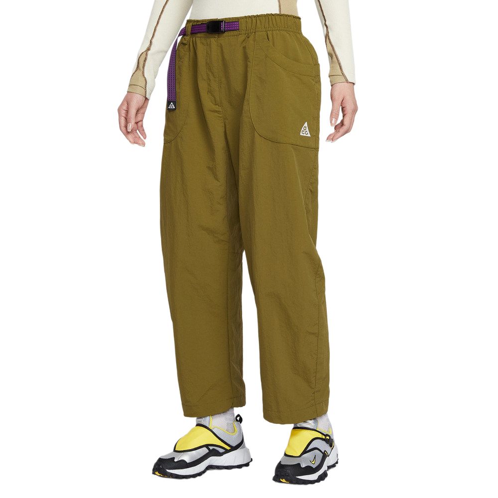 Женские штаны Nike ACG (черные)