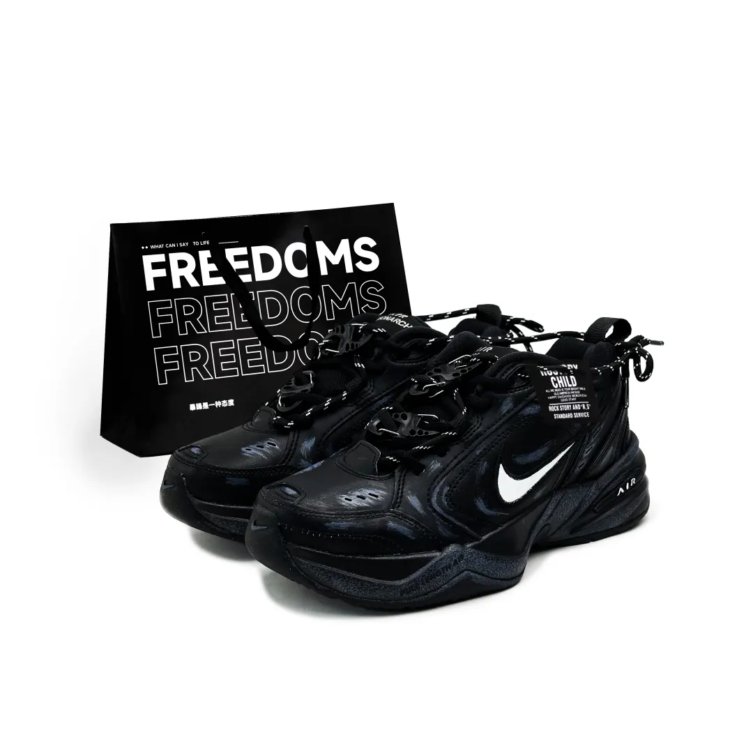 Nike Air Monarch 4 Low top Chunky Sneakers Unisex