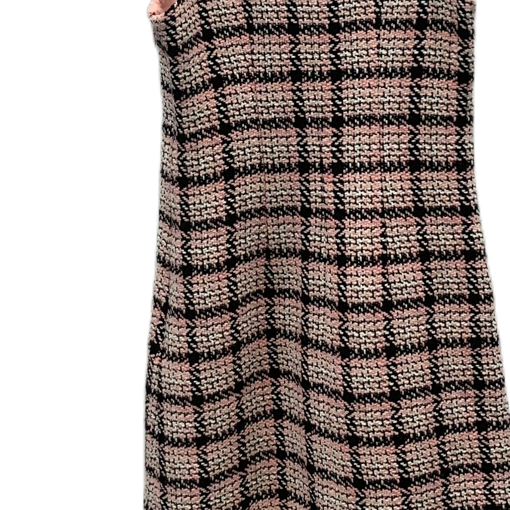 Женское платье CHANEL P71206-V62645-ND364 (золотисто-розовое) — фото 5