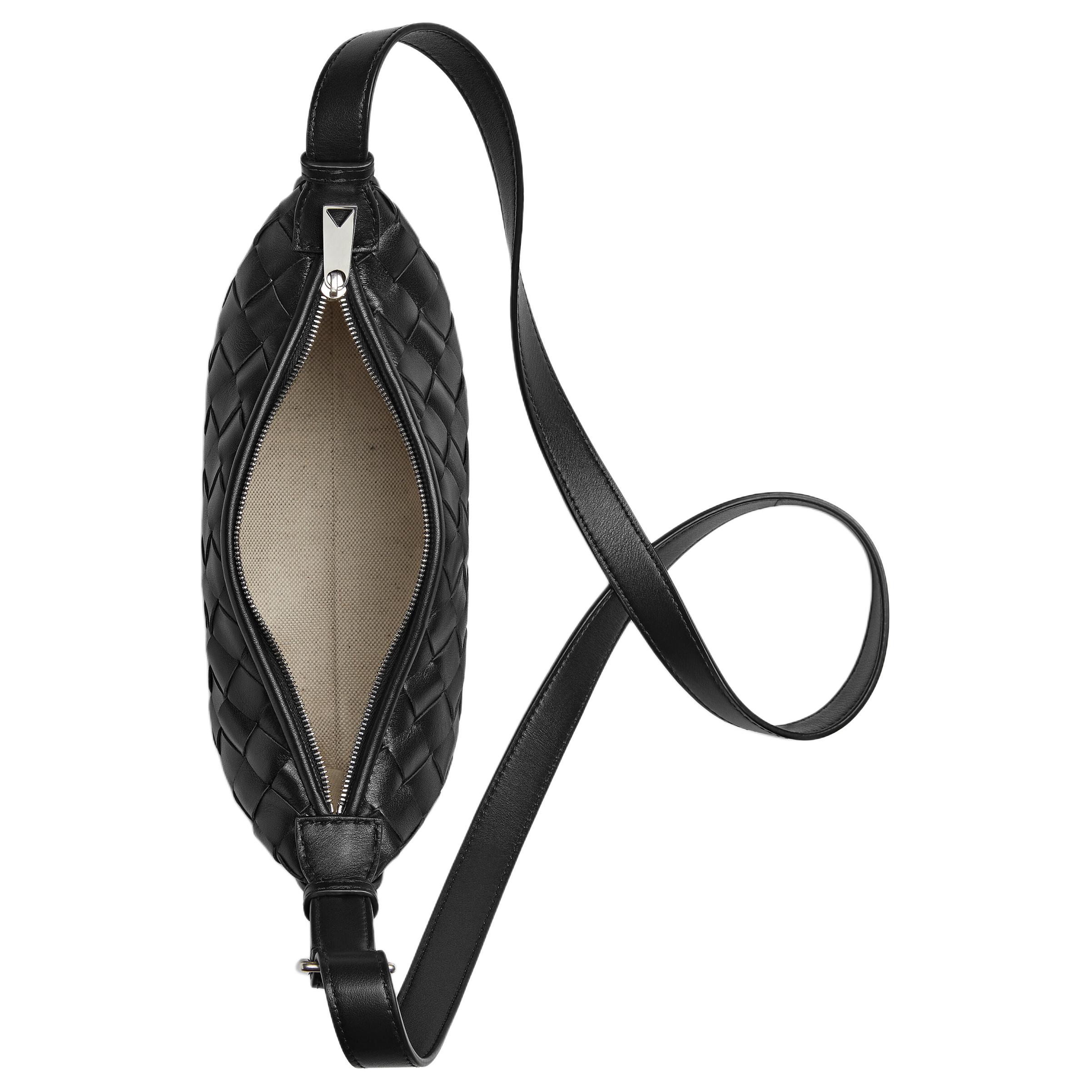 Мужская сумка Bottega Veneta Intrecciato Traveler (черная) — фото 3