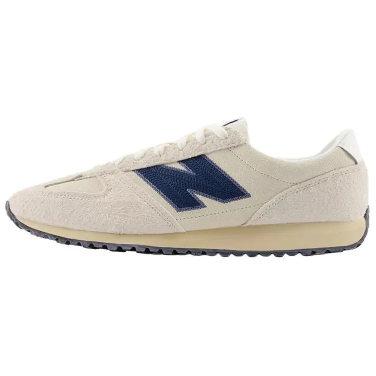 New Balance 471 Lace-Up Sneakers