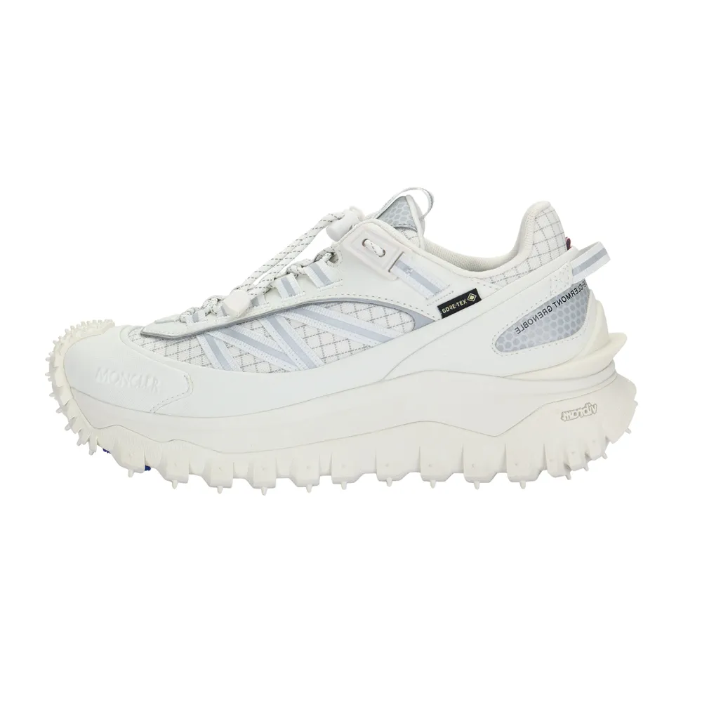 Moncler Trailgrip Gore-Tex Off-White