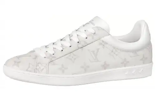 LOUIS VUITTON Luxembourg Low top Stylish Skateboarding Shoes Men's Gray White