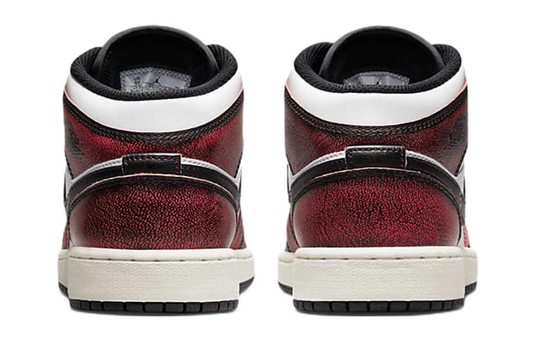 Кроссовки Jordan JordanAir Jordan 1 Mid Wear-Away GS (красный / белый / черный) — Красный / белый / чёрный — фото 5