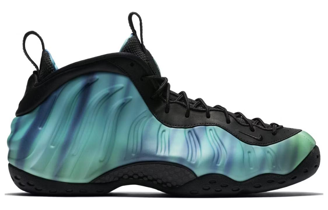 Унисекс кроссовки Nike Foamposite One Northern Lights (зелено-черные) — фото 2