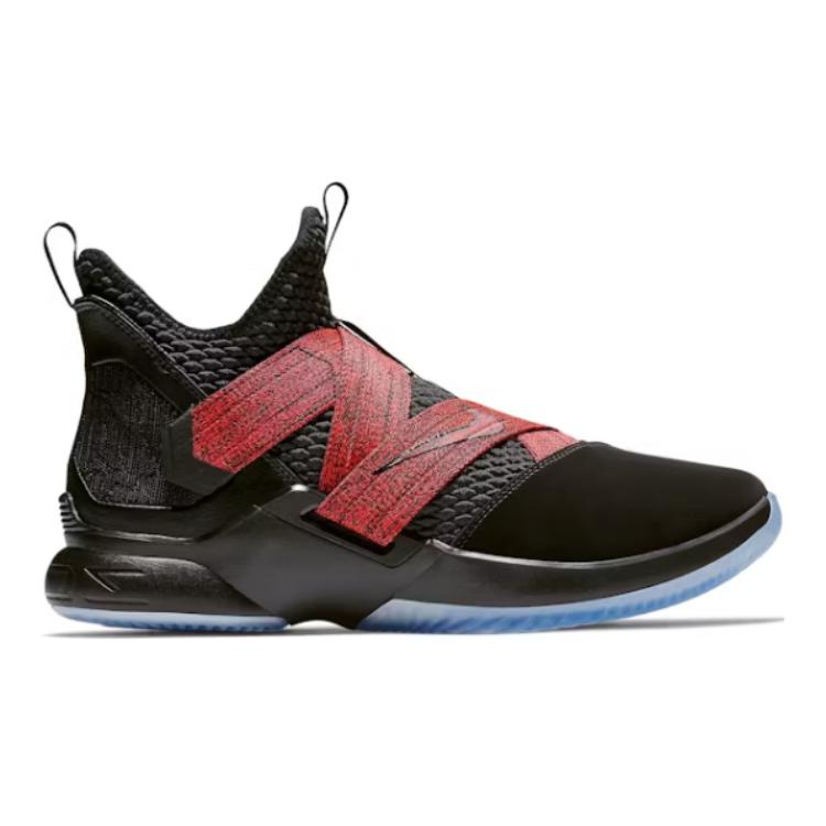 Кроссовки Nike Nikezoom soldier 12 GS (черно-белые) — фото 2