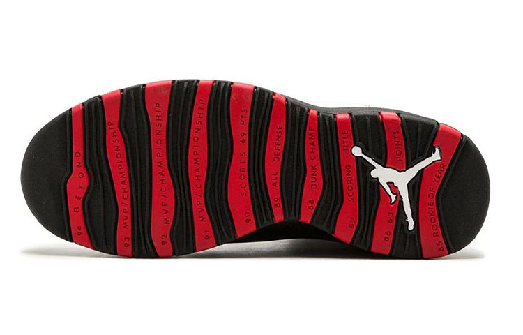 Кеды Jordan Air Jordan 10 Retro Double Nickel GS (бело-черно-красные) — 白/黑/大红 — фото 6