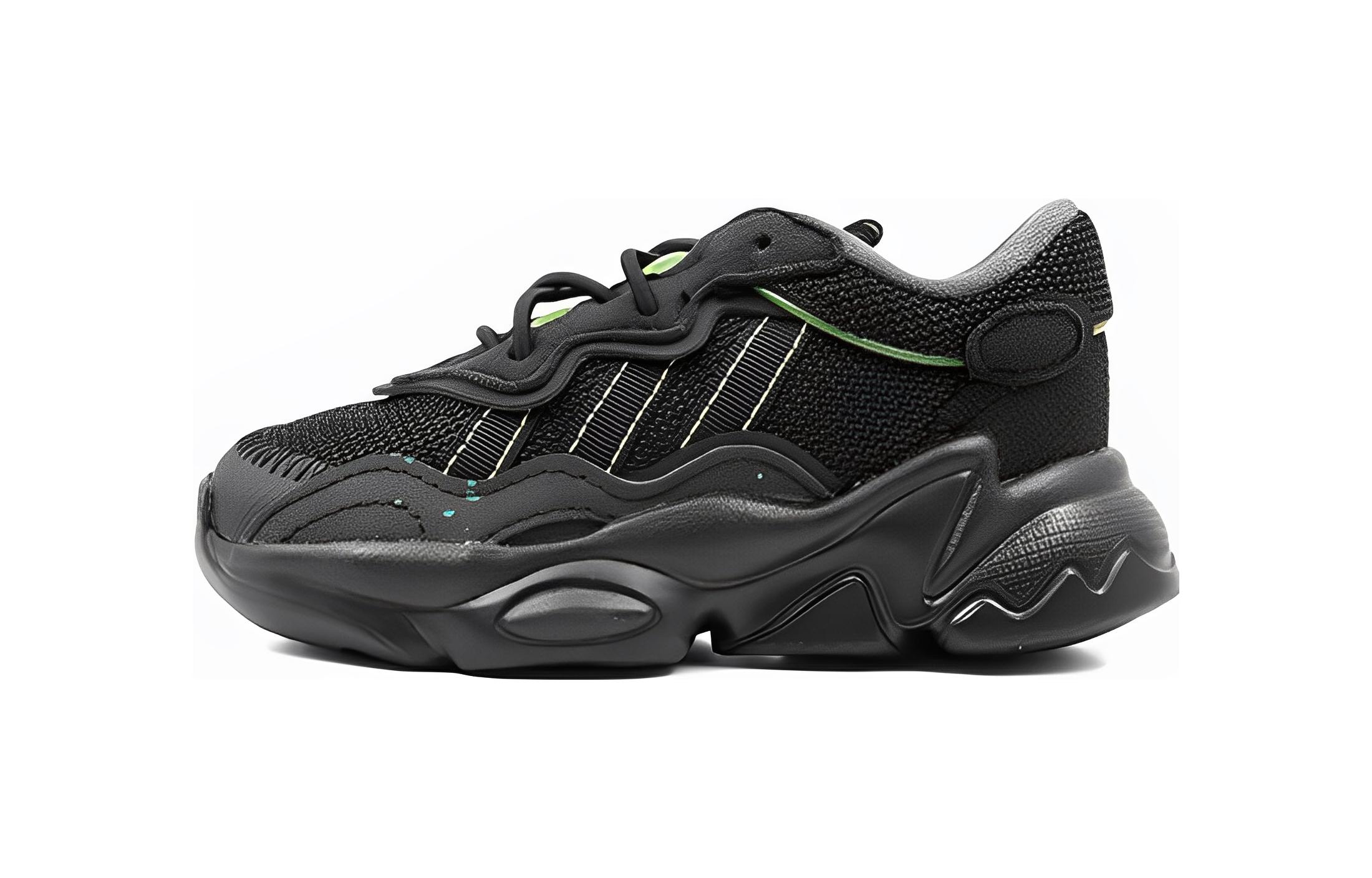 Детские кроссовки adidas Ozweego (черные)
