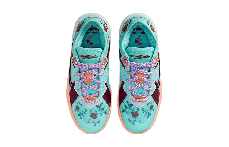Кеды Nike NikeLebron 18 Low Floral (сине-красный) — фото 8