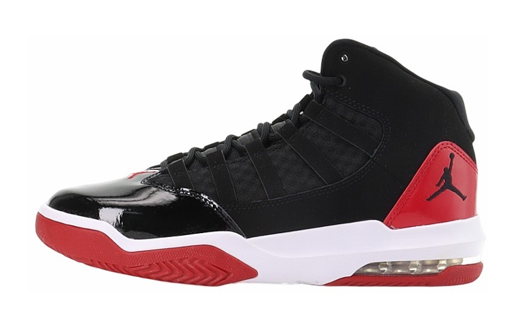 Кроссовки Jordan JordanMax Aura (черно-красные)