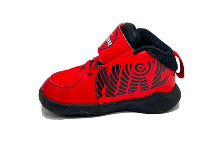 Детские кроссовки Nike Team Hustle D 9 (красно-черные)