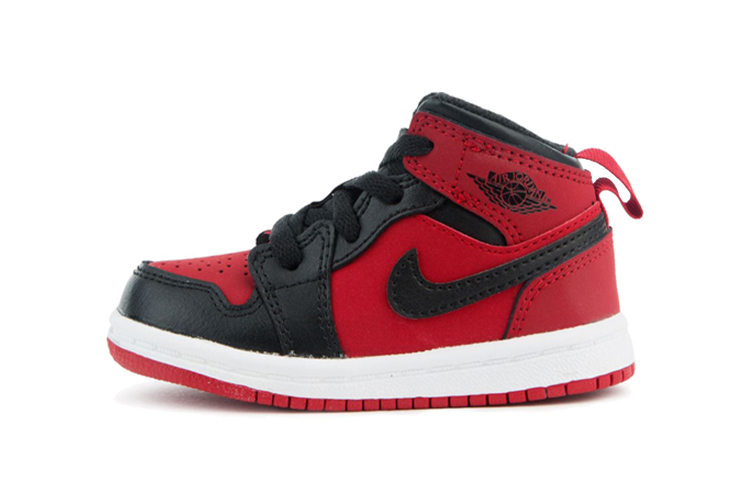 Детские кроссовки Jordan Air Jordan 1 Banned (черно-красные)