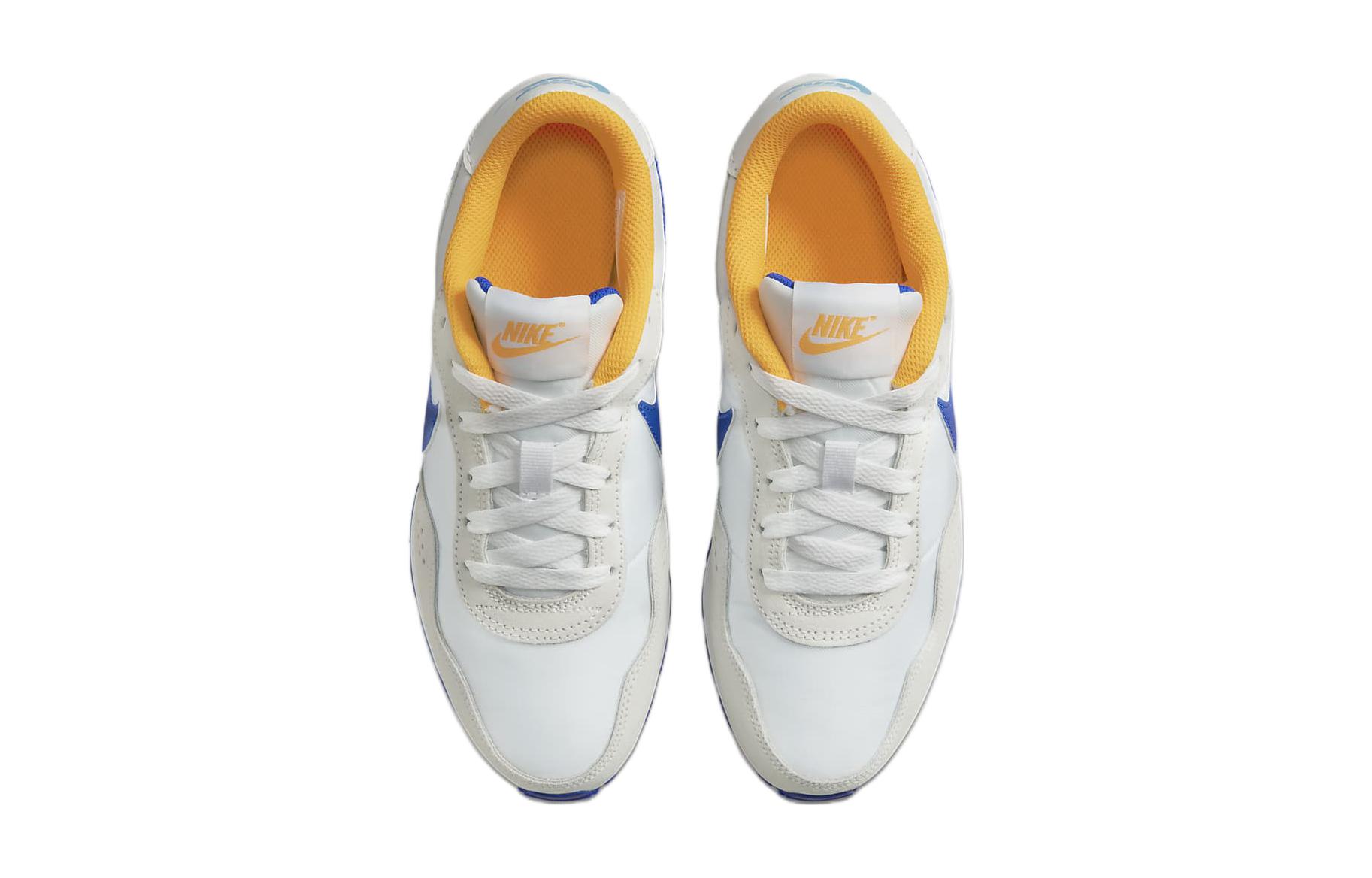 Женские кроссовки Nike NikeMD Valiant (бело-синий) — Белый / синий — фото 4