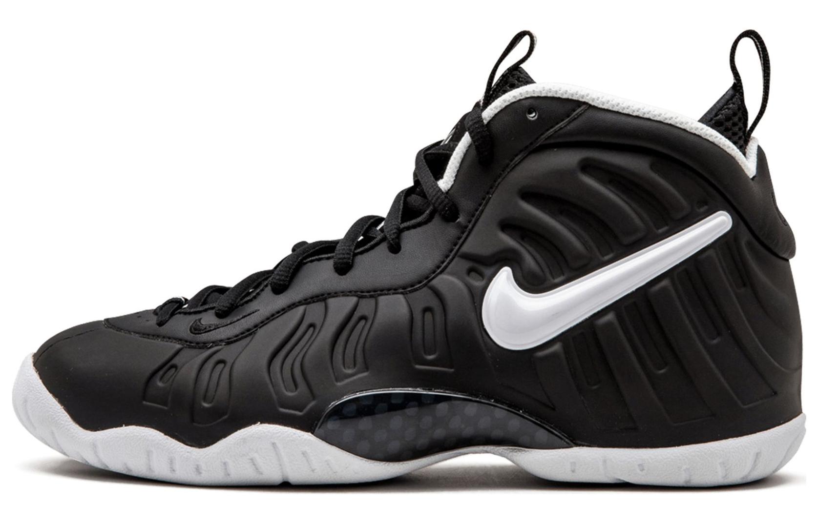 Nike Foamposite Pro Dr. Doom Dr. Doom Comfortable GS Mid-top Basketball Shoes Black and White 2016 Same Style for Men and Women