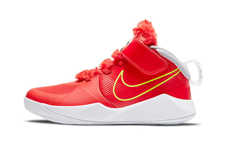 Детские кроссовки Nike Team Hustle D 9 Li (красно-желтые)