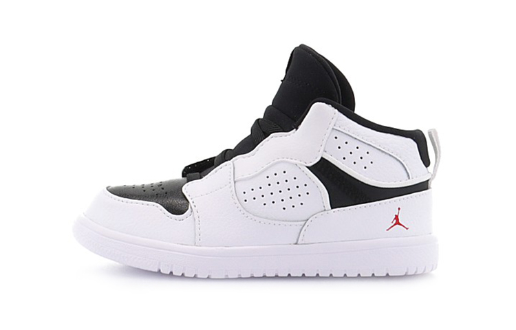 Детские кроссовки Jordan Jordan Access (бело-черно-красный)