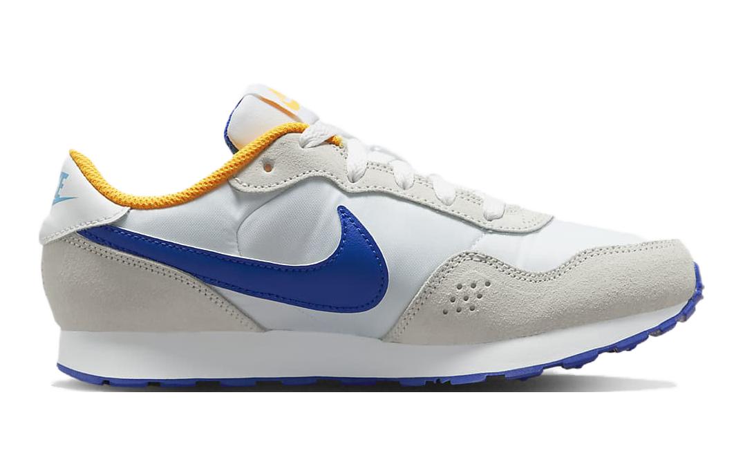 Женские кроссовки Nike NikeMD Valiant (бело-синий) — Белый / синий — фото 2