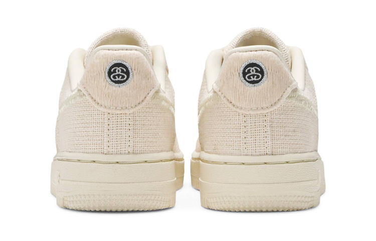 Кроссовки Stussy x Nike Air Force 1 (молочный) — фото 6