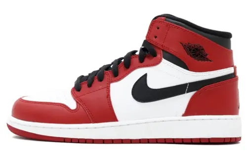 Jordan Air Jordan 1 Retro Chicago leather Chicago high top children's basketball shoes red and white 2013 same style for men and women