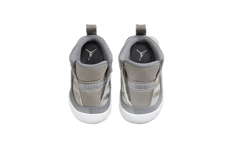 Обувь для малышей Jordan Air Jordan 11 Crib Bootie (серая) — Серый — фото 6