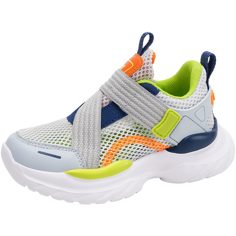 Peter Pan mesh creates light fabrics for fun and comfort in summer. Single mesh is sporty, flexible, unique and beautiful. Low-top children's casual shoes, children's style.