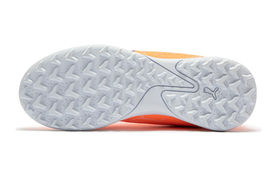 Детские бутсы PUMA Ultra Play TT JR (оранжевый) — фото 7