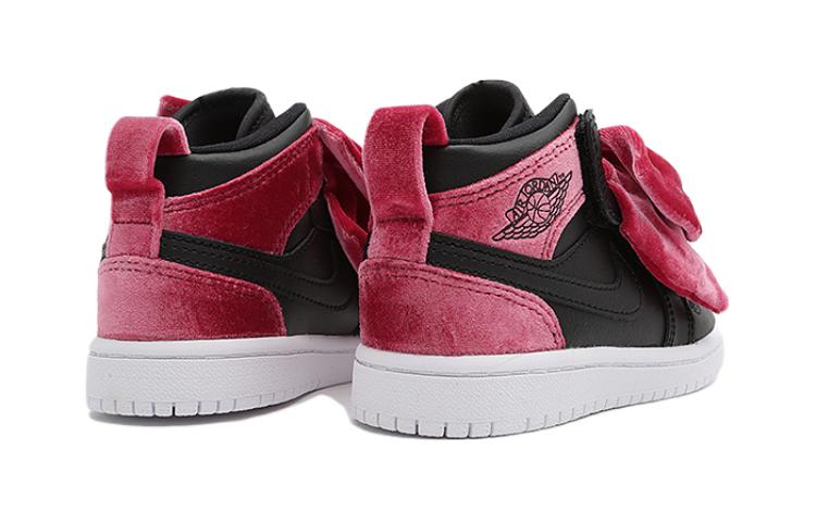 Детские кроссовки Jordan Air Jordan 1 Mid Bow "Black Noble Red" (черно-розовые) — 玫红/黑 — фото 4