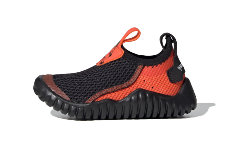 Кроссовки adidas Rapidazen (черно-оранжевые)