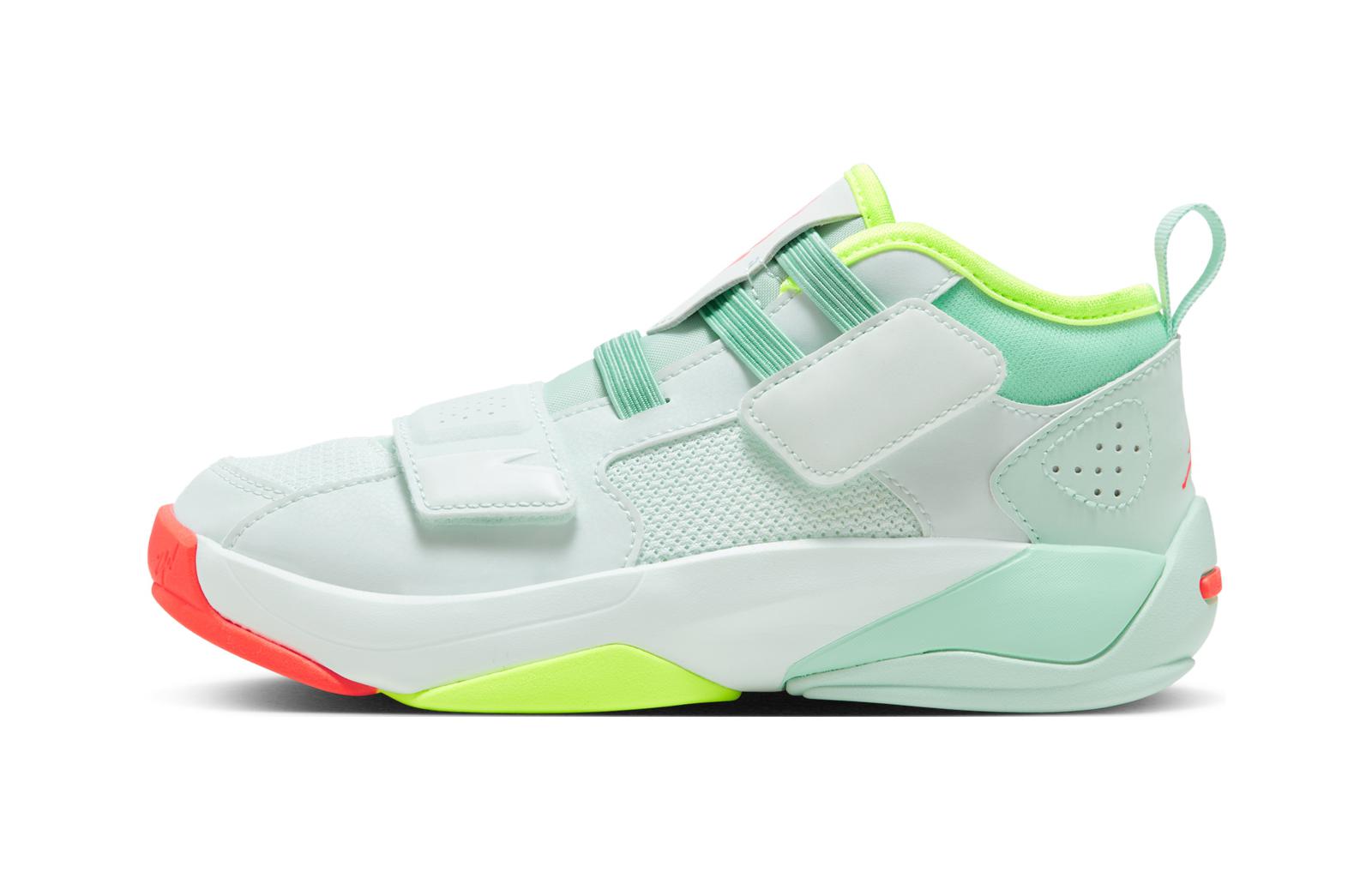 Кроссовки Jordan Zion 2 "Barely Green" (мятные)
