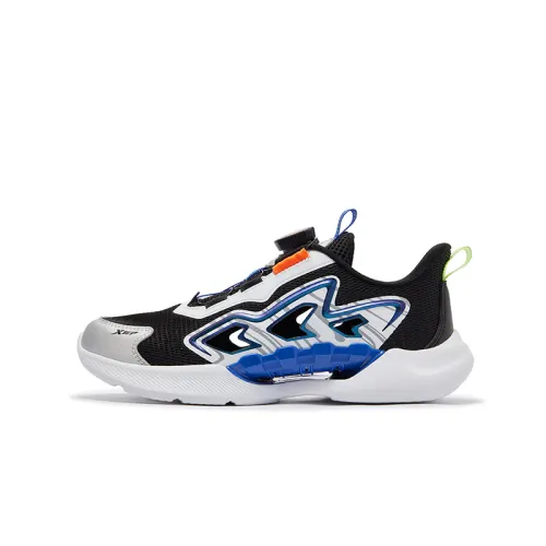 Xtep Hydrogen Wind 8.0 Fashion Frame Lightweight, Breathable, Refreshing and Not Stuffy Body Test Low-top Running Shoes Black Xtep White Silver Youth
