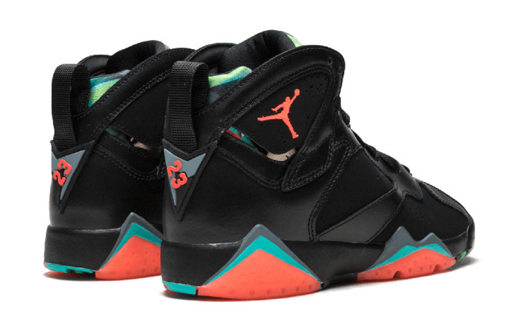Кроссовки Jordan Air Jordan 7 Retro Barcelona Nights (черные с разноцветным) — фото 4