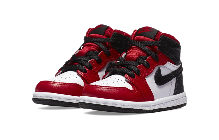 Детские кроссовки Jordan Air Jordan 1 Retro High OG "Satin Red" 2020 (красно-белые) — 缎红 — фото 4