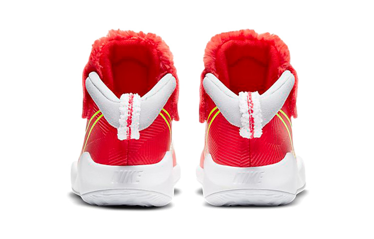 Детские кроссовки Nike Team Hustle D 9 Li (красно-желтые) — фото 7