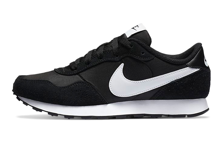 Nike MD Valiant Black White GS