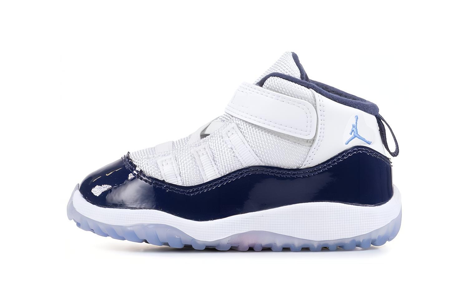 Детские кроссовки Jordan Jordan Air Jordan 11 Retro "UNC Win Like 82" (бело-синий)