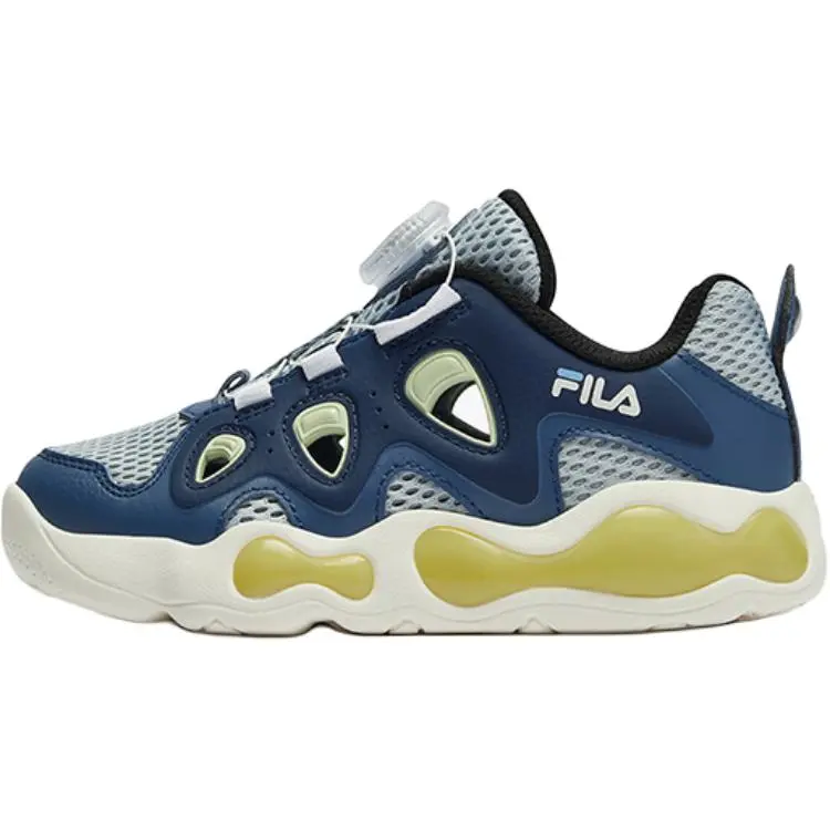 FILA KIDS VERTICAL Crack Shoes Slip Resistant, Abrasion Resistant, Lightweight Cushioning Low top Kids' Training Shoes