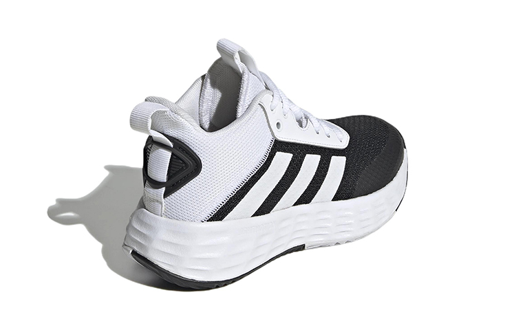Детские кроссовки adidas OwnTheGame 2.0 (белый / черный) — Белый / чёрный — фото 4