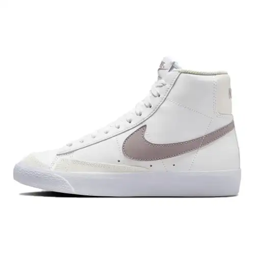 Nike Blazer Mid 77 Mid top Skateboard Shoes White Unisex