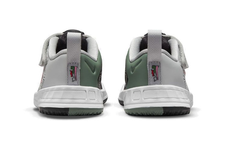 Детские кроссовки Nike Lebron 18 (черные) — фото 6