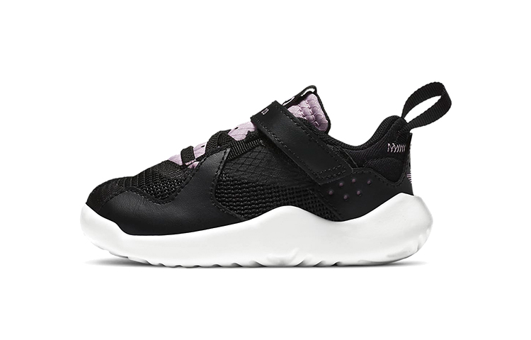 Кроссовки Jordan Delta (черно-фиолетовые)