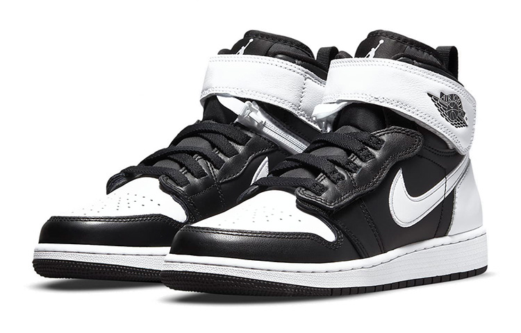 Мужские кроссовки Jordan Air Jordan 1 Hi FlyEase (черно-белые) — фото 3