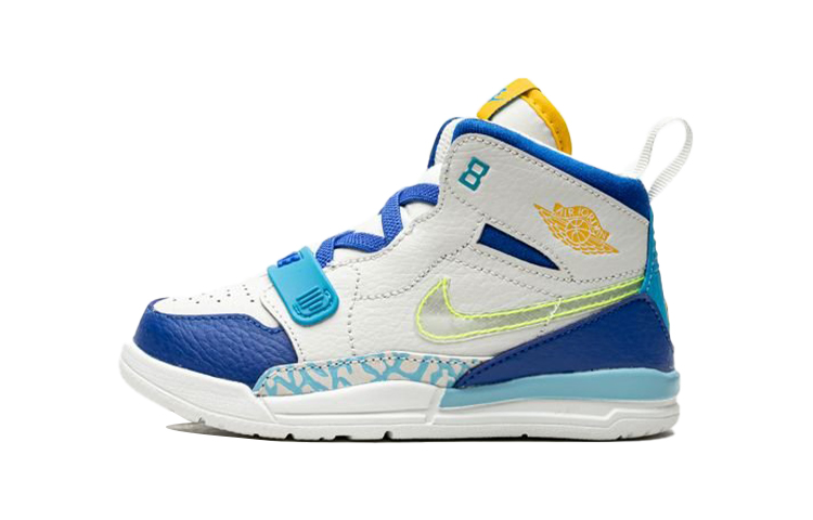 Детские кроссовки Jordan Legacy 312 (бело-синие)