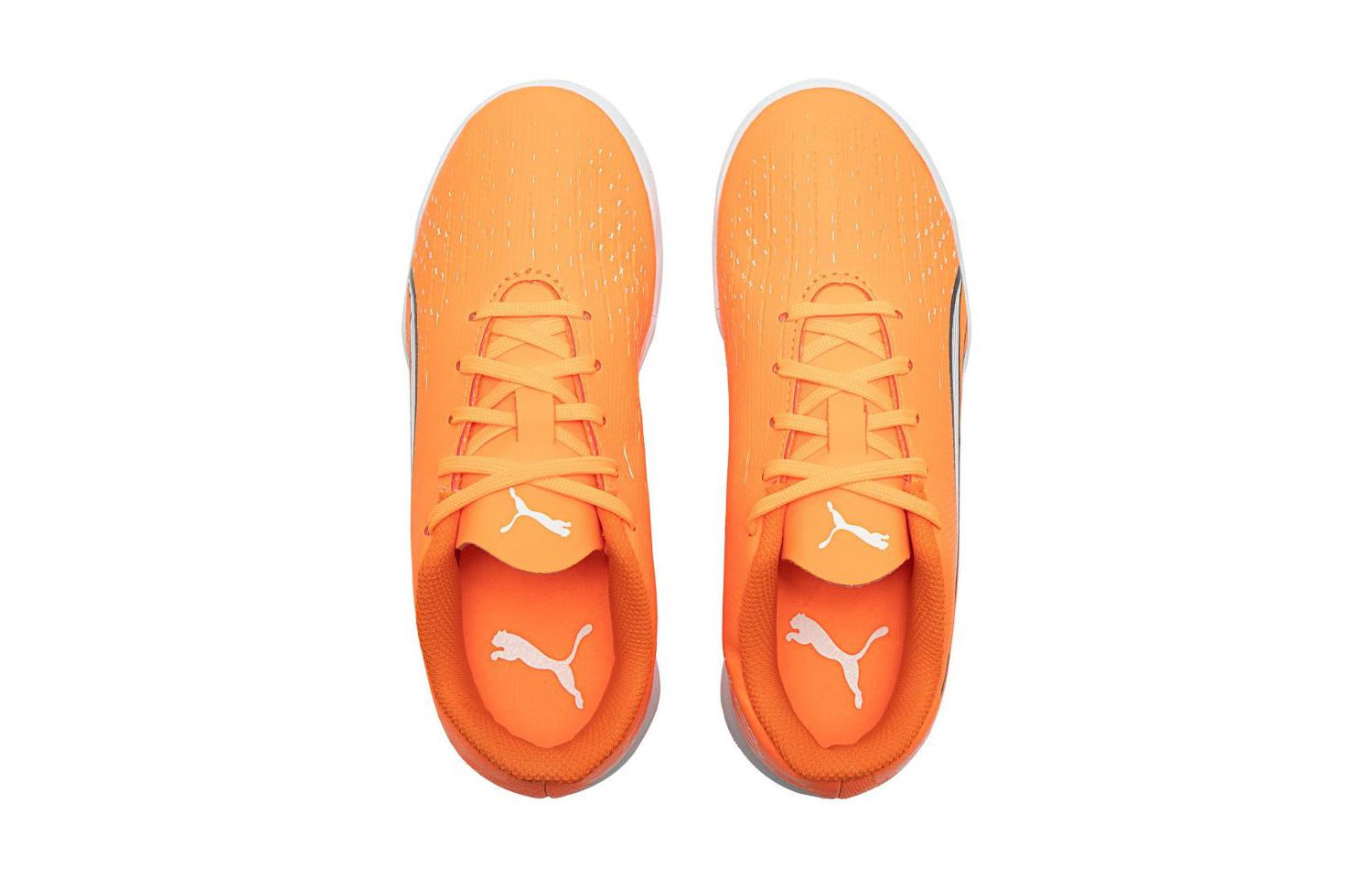 Детские бутсы PUMA Ultra Play TT JR (оранжевый) — фото 5