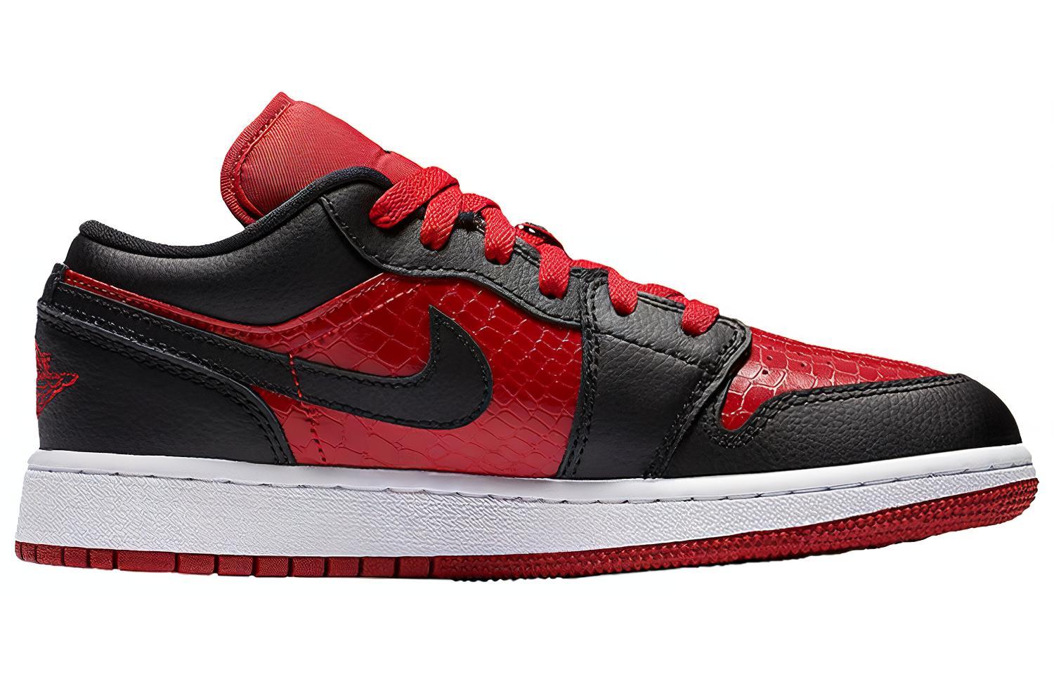 Кроссовки Jordan JordanAir Jordan 1 Low GS (черно-красные) — фото 4