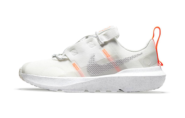 Детские кроссовки Nike Crater Impact (бело-оранжевые)