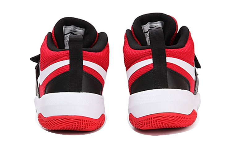 Кроссовки Nike Team Hustle D 8 (черно-красный) — Чёрный / красный — фото 4