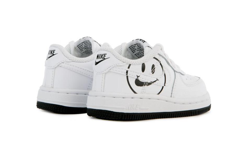 Детские кроссовки Nike Air Force 1 LV8 "Have A Nike Day" (бело-черный) — фото 5
