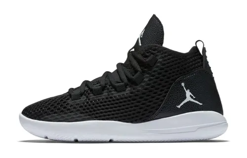 Jordan Reveal Black White GS