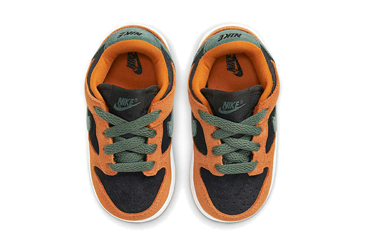 Детские кеды Nike Dunk SP "Ceramic" (черно-оранжево-зеленый) — Чёрный / оранжевый / зелёный — фото 6
